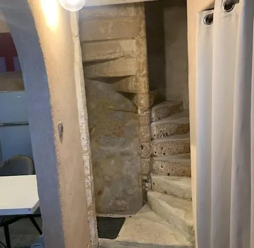 La Tour - Hyper Centre - Place Du Palet Holiday home *