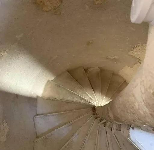 La Tour - Hyper Centre - Place Du Palet Holiday home *