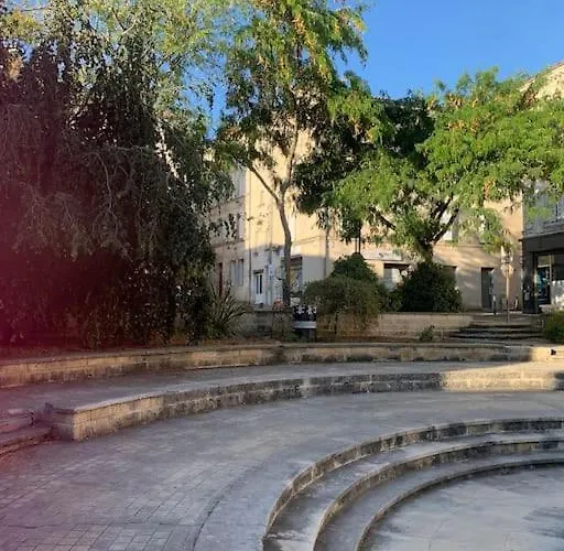 Holiday home La Tour - Hyper Centre - Place Du Palet Angouleme